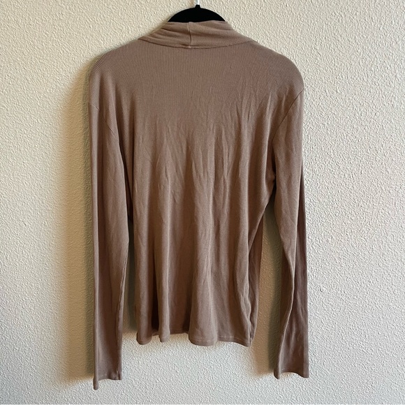 Bobi Los Angeles Taupe Ribbed Long Sleeve Wrap Top Womens Medium - Picture 6 of 8